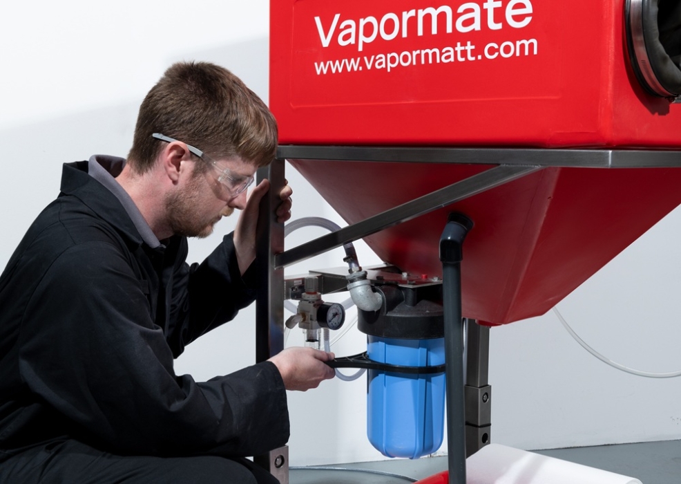 Wet blast machine maintenance